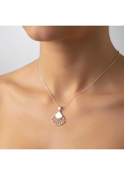 925 Ayar gümüş kolye deniz borusu kabuğu SM4293 fiyatları