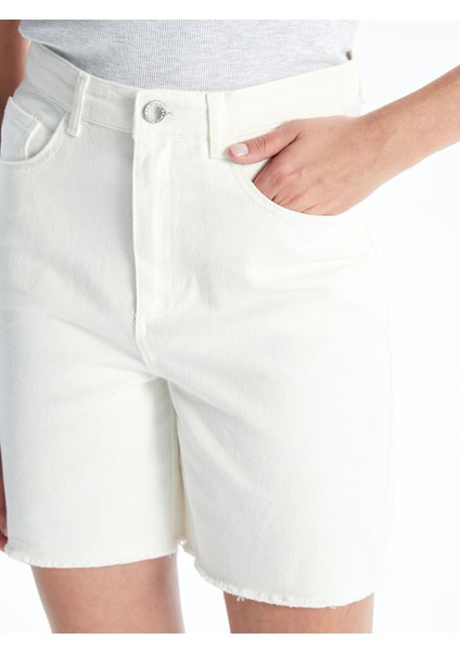 Yeni Sezon Bermuda Fit Kadın Jean Şort fırsatları