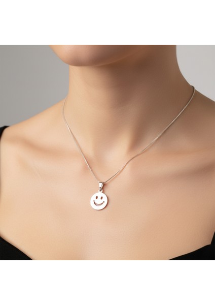 925 Ayar gümüş kolye gülen yüz SM5050 modelleri