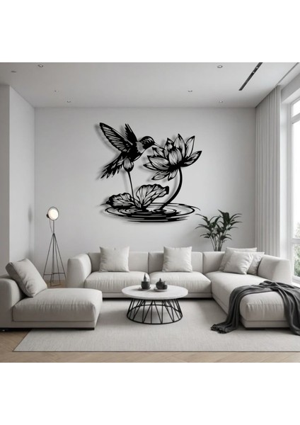 Lotus Çiçeği ve Sinek Kuşu Metal Duvar Dekoru – Zarafet ve Doğanın Uyumu