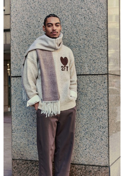 Erkek Desenli Oversize Triko Kazak Bej fırsatları