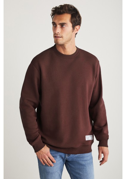 TRAVIS Erkek Organik Kumaşlı Yumuşacık Regular Fit Yuvarlak Yakalı Koyu Kahverengi Sweatshirt indirimleri