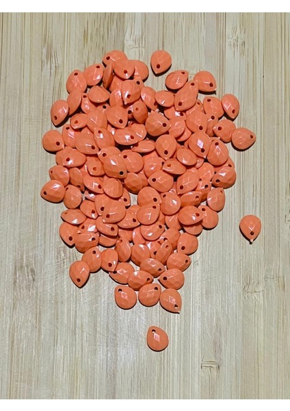 Yavruağzı Rengi Oya, Abiye, Takı, Örgü Plastik Gözyaşı Damla Boncuk. 25GR. Tahmini 195 Adet.