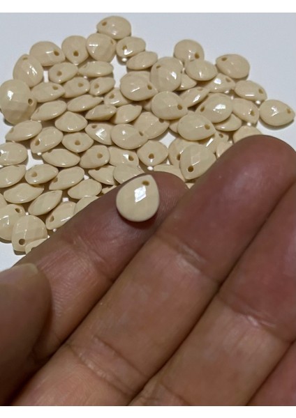 Ekru Rengi Oya, Abiye, Takı, Örgü Plastik Gözyaşı Damla Boncuk. 25GR. Tahmini 195 Adet. fiyatları