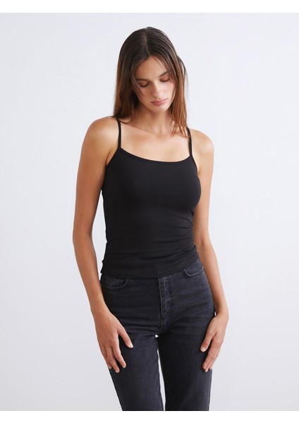 Yeni Sezon Kare Yaka Kadın Atlet 2'li fiyatları