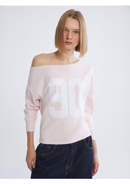 Yeni Sezon Kayık Yaka Baskılı Kadın Sweatshirt