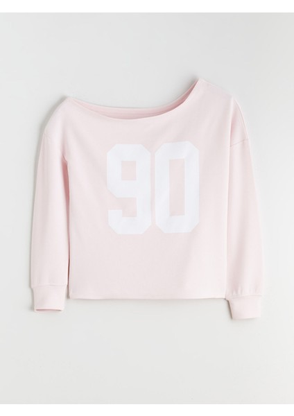 Yeni Sezon Kayık Yaka Baskılı Kadın Sweatshirt indirimleri