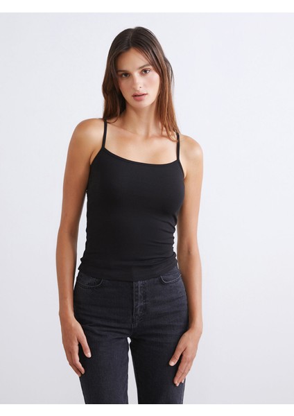 Yeni Sezon Kare Yaka Kadın Atlet 2'li indirimleri