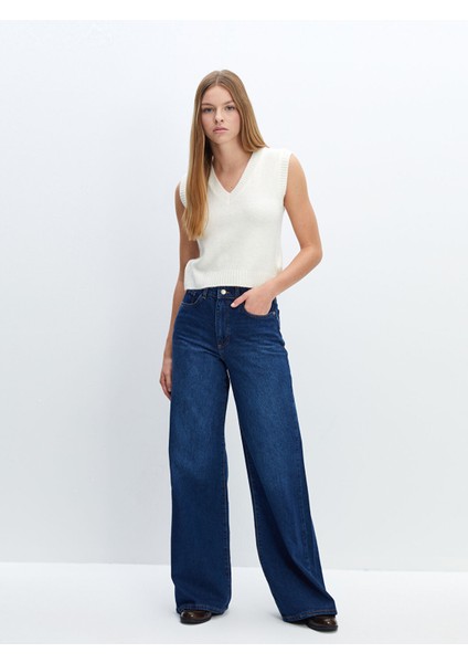 Yeni Sezon Kadın V Yaka Düz Triko Süveter fiyatları