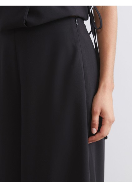 Yeni Sezon Beli Fermuarlı Geniş Paça Kadın Pantolon modelleri