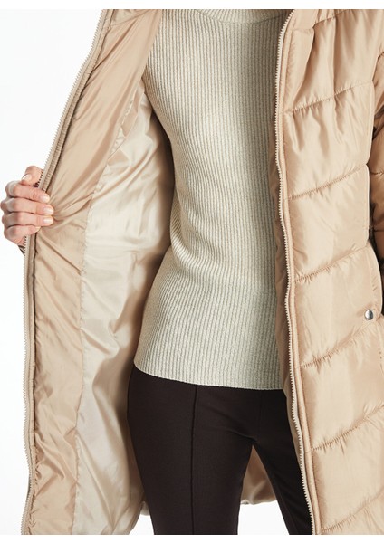 Yeni Sezon Kapüşonlu Kadın Şişme Mont modelleri