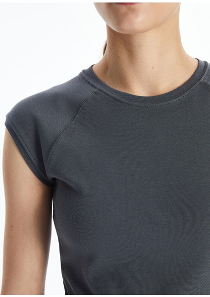 Yeni Sezon Bisiklet Yaka Kadın Tişört modelleri