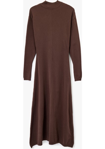 Uzun Kollu Hafif Dik Yaka Uzun Triko Elbise