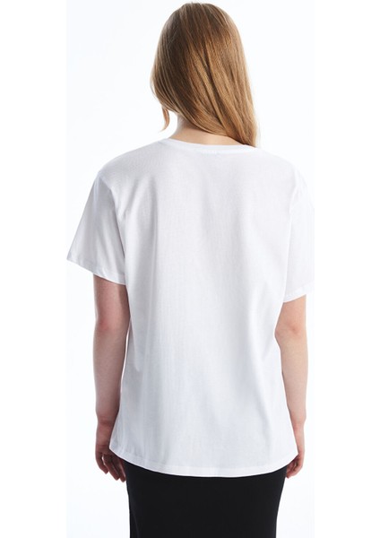 Yeni Sezon Bisiklet Yaka Baskılı Kısa Kollu Kadın Tişört fırsatları