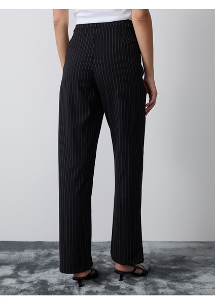Yeni Sezon Loose Fit Çizgili Kadın Pantolon fırsatları