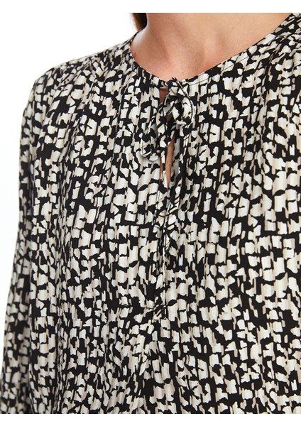 Yeni Sezon Bağlamalı Yaka Desenli Uzun Kollu Kadın Bluz modelleri