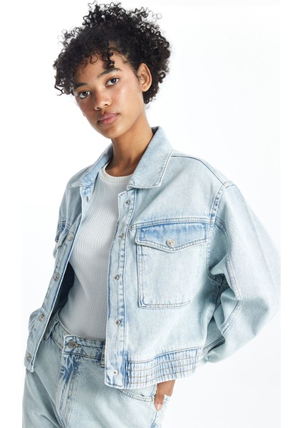 Yeni Sezon Gömlek Yaka Oversize Crop Kadın Jean Ceket