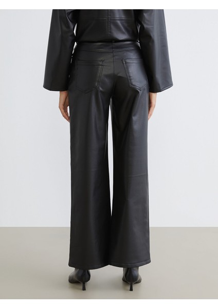 Yeni Sezon Loose Fit Kadın Deri Görünümlü Pantolon fırsatları
