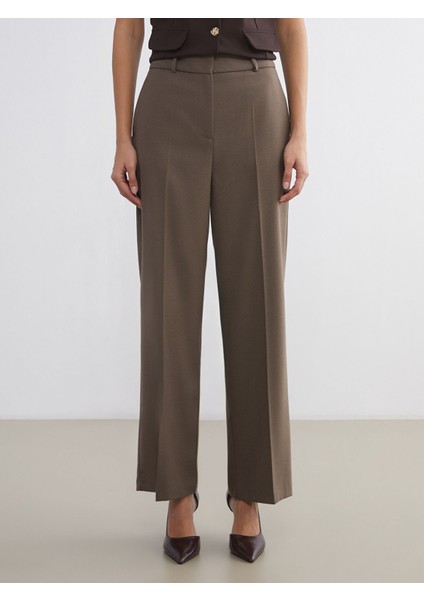 Yeni Sezon Standart Fit Geniş Paça Kadın Pantolon fiyatları