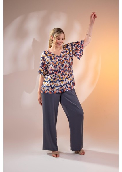 Kadın Büyük Beden V Yaka Bluz Lacivert modelleri