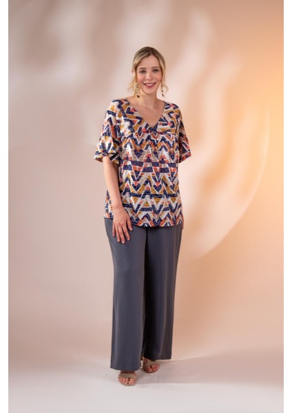 Kadın Büyük Beden V Yaka Bluz Lacivert