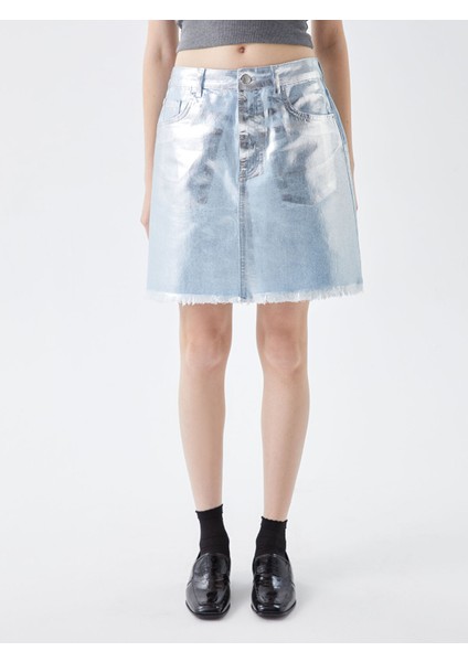 Yeni Sezon Standart Fit Parlak Görünümlü Kadın Jean Etek indirimleri