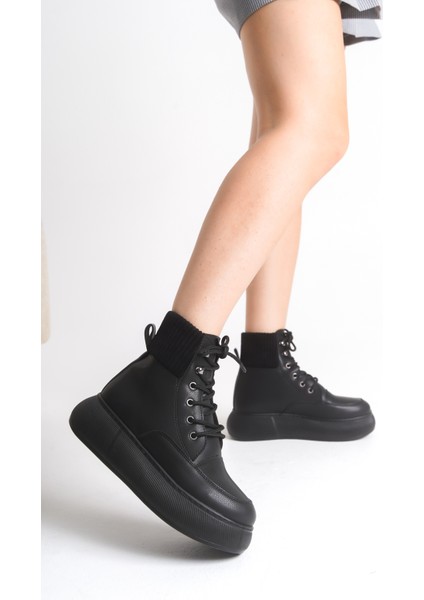 Kadın Platform Kalın Taban Bağcıklı Triko Detaylı Günlük Bot & Bootie