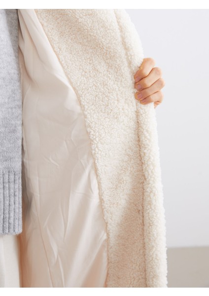 Yeni Sezon Ceket Yaka Kadın Pelüş Kaban fırsatları