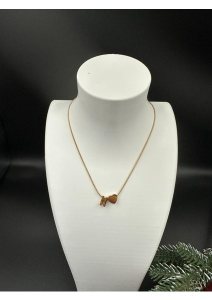 Altın Renk N Harfi ve Kalp Detaylı Çelik Kolye