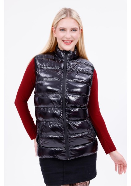 Kadın Parlak Kumaş Şişme Yelek