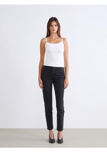 Yeni Sezon Kare Yaka Askılı Kadın Atlet 2'li fırsatları