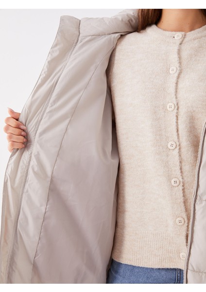 Yeni Sezon Kapüşonlu Düz Oversize Kadın Şişme Mont indirimleri