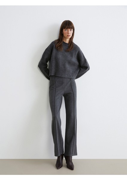 Yeni Sezon Beli Lastikli Geniş Paça Kadın Triko Pantolon