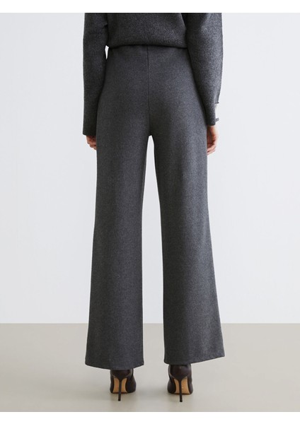 Yeni Sezon Beli Lastikli Geniş Paça Kadın Triko Pantolon fırsatları