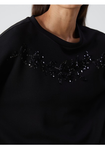 Yeni Sezon Bisiklet Yaka Baskılı Kadın Tişört modelleri