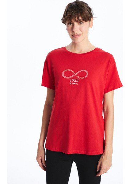 Yeni Sezon Bisiklet Yaka Atatürk Baskılı Kadın Tişört fiyatları