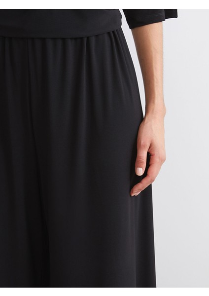 Yeni Sezon Beli Lastikli Geniş Paça Kadın Pantolon modelleri