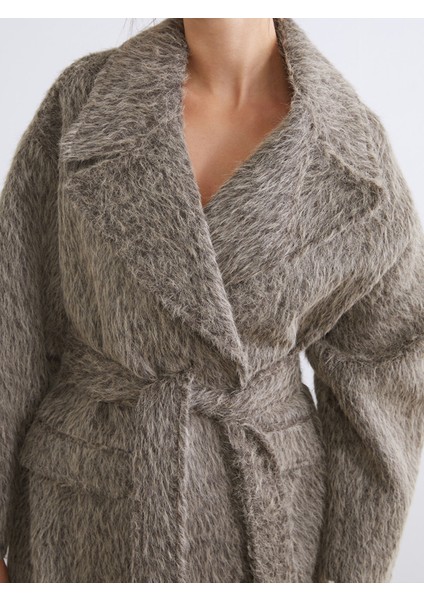 Yeni Sezon Ceket Yaka Kuşaklı Kadın Kaban modelleri