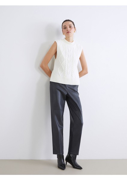 Yeni Sezon Beli Lastikli Deri Görünümlü Kadın Pantolon fiyatları