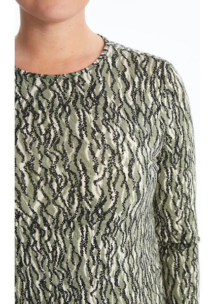 Yeni Sezon Bisiklet Yaka Desenli Kadın Tişört modelleri