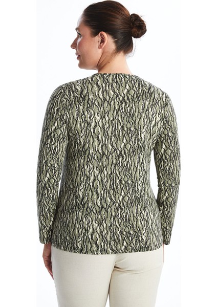 Yeni Sezon Bisiklet Yaka Desenli Kadın Tişört fırsatları