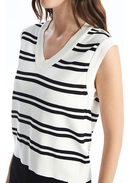 Yeni Sezon V Yaka Çizgili Kadın Triko Süveter modelleri