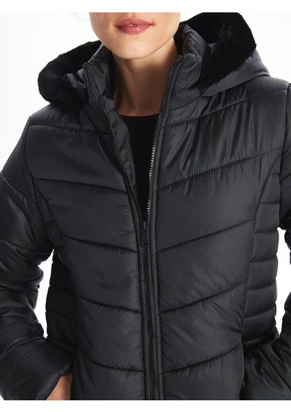 Yeni Sezon Kapüşonlu Kadın Şişme Mont fırsatları