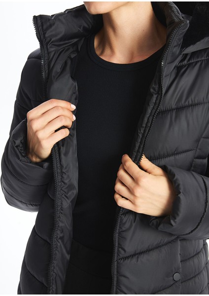 Yeni Sezon Kapüşonlu Kadın Şişme Mont indirimleri