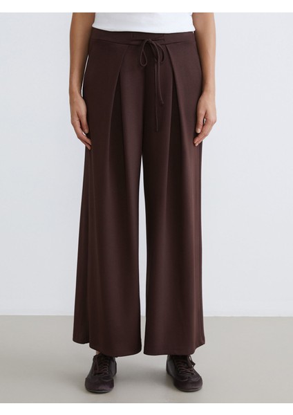 Yeni Sezon Beli Lastikli Geniş Paça Kadın Pileli Pantolon fiyatları