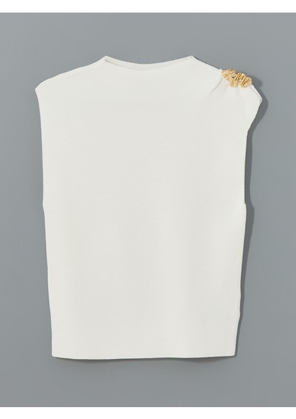 Yeni Sezon Dik Yaka Kadın Triko Süveter indirimleri