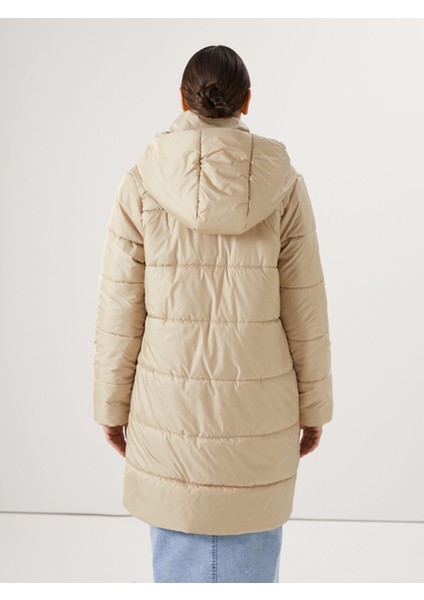 Yeni Sezon Kapüşonlu Kadın Şişme Mont indirimleri