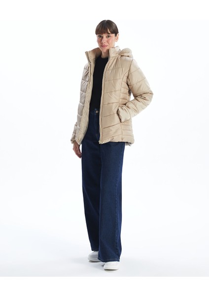 Yeni Sezon Kapüşonlu Kadın Şişme Mont modelleri