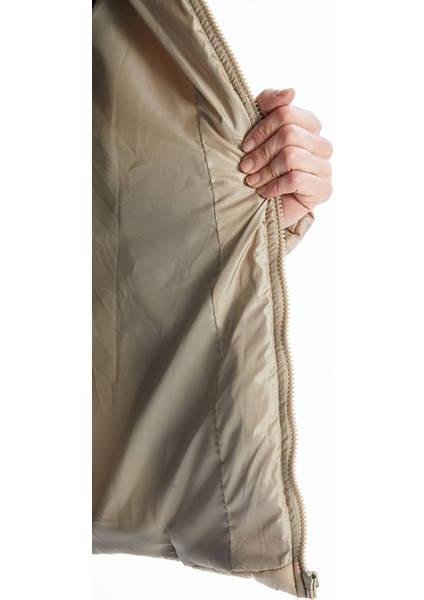 Yeni Sezon Kapüşonlu Kadın Şişme Mont indirimleri