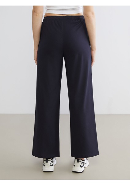 Yeni Sezon Beli Lastikli Geniş Paça Kadın Pantolon fırsatları